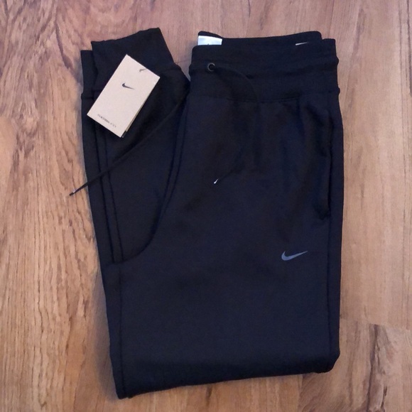 Nike Therma-Fit One High-Waisted Joggers - Picture 5 of 16